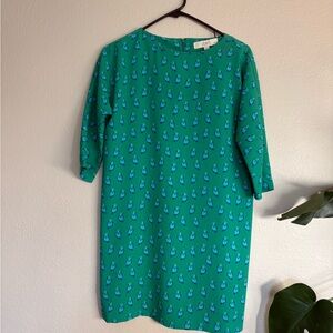 Ann Taylor Loft Petite 3/4 sleeve mini parrot dress